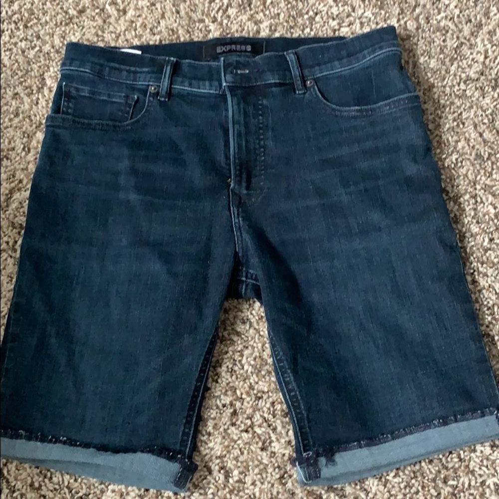 Express Bermuda’s